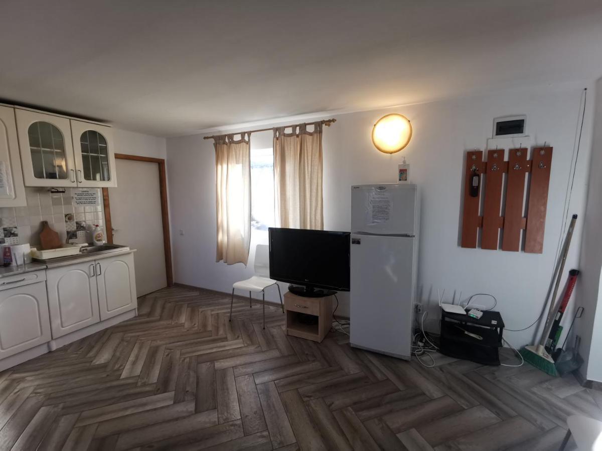 Cabanuta Fara Fite Villa Provita de Jos Kültér fotó